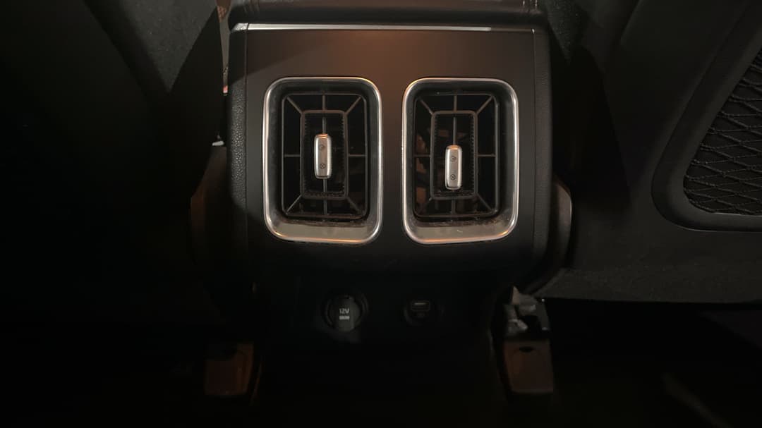 2023 Kia Sorento S 7 Seat, Automatic, 46719 km, Rear A/C Vent