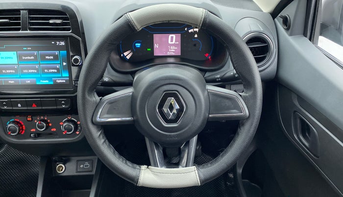 2021 Renault Kwid 1.0 RXT Opt AT, Petrol, Automatic, 7,352 km, Steering Wheel Close Up