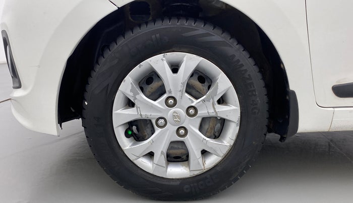 2016 Hyundai Grand i10 SPORTZ 1.2 KAPPA VTVT, CNG, Manual, 66,284 km, Left Front Wheel