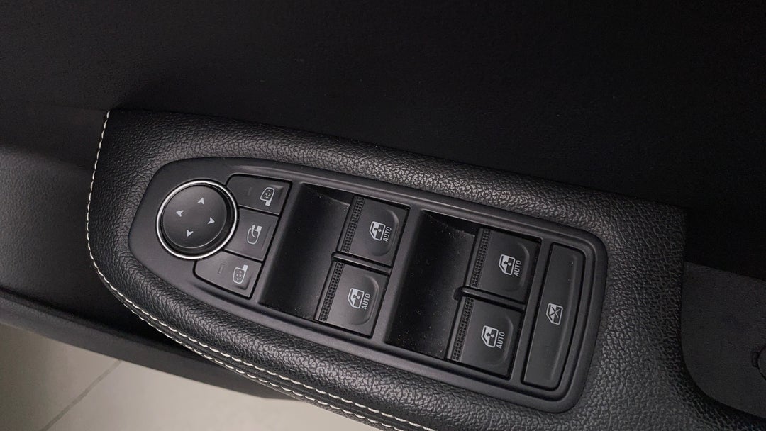 2023 Renault Arkana Zen, Automatic, 52296 km, Drivers Side Door Panel Controls