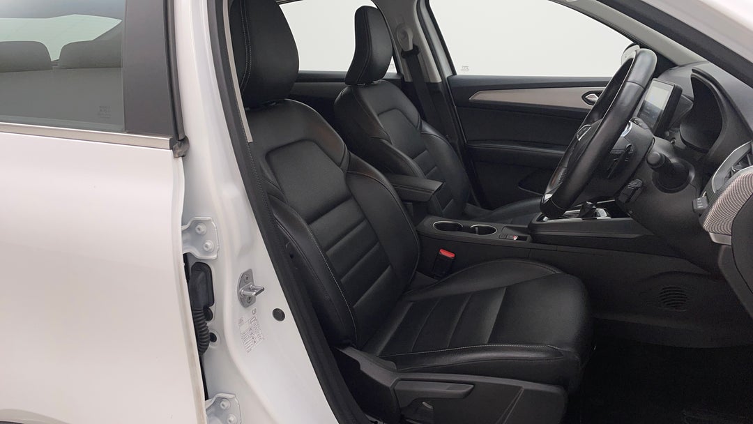 2023 Renault Arkana Zen, Automatic, 52296 km, Right Side Front Door Cabin View