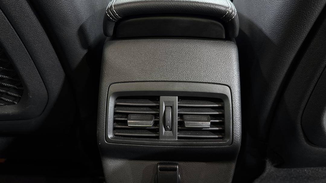 2020 Renault Koleos Black Edition, Automatic, 58444 km, Rear A/C Vent