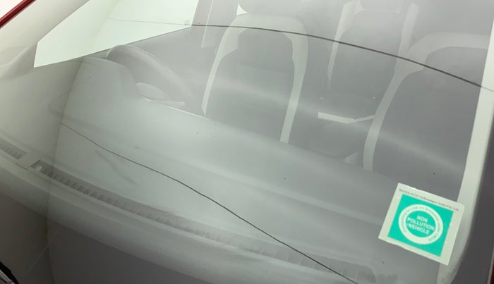 2022 Volkswagen TAIGUN TOPLINE 1.0 TSI MT, Petrol, Manual, 14,449 km, Front windshield - Minor spot on windshield