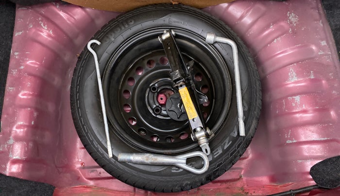 2016 Datsun Go T, Petrol, Manual, 27,553 km, Spare Tyre