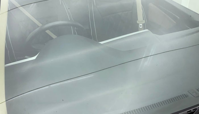 2017 Honda Jazz 1.2L I-VTEC V, Petrol, Manual, 53,491 km, Front windshield - Minor spot on windshield