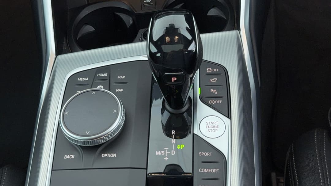 2020 BMW 3 30i M Sport, Automatic, 37042 km, Gear Lever 