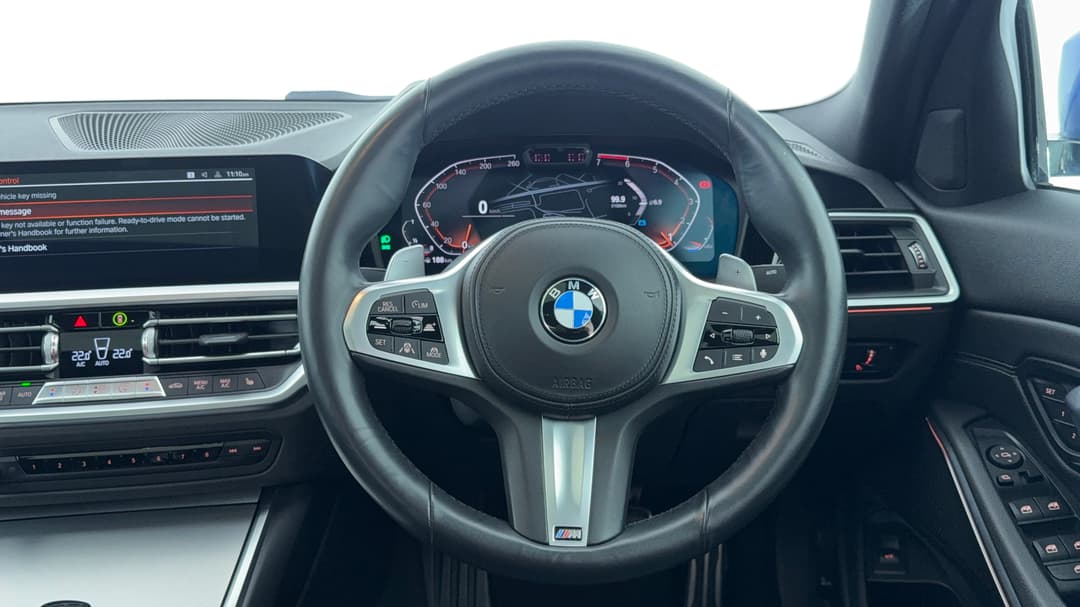 2020 BMW 3 30i M Sport, Automatic, 37042 km, Steering Wheel Close-up