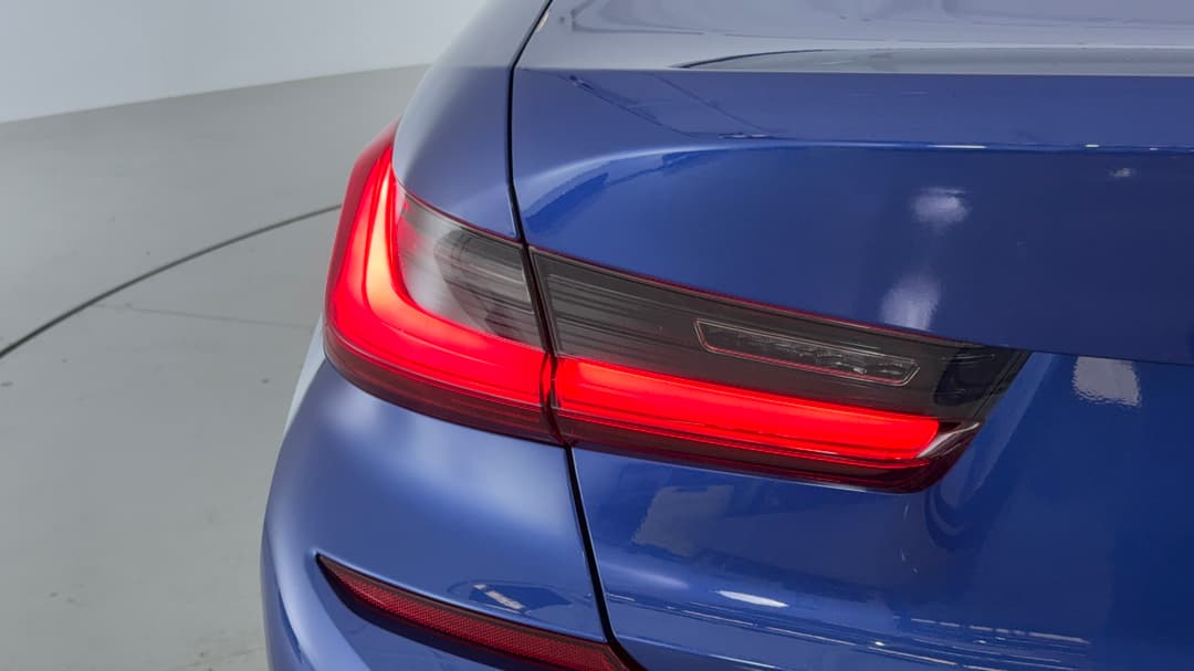 2020 BMW 3 30i M Sport, Automatic, 37042 km, Badge (Boot Left Side)