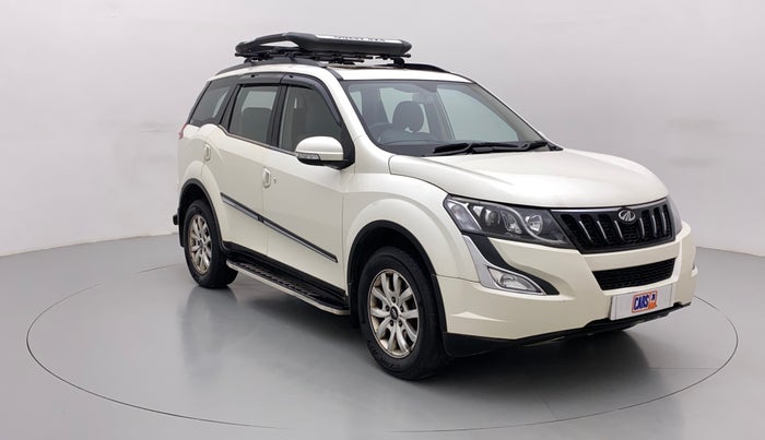 2016 Mahindra XUV500 W10 AT, Diesel, Automatic, 85,039 km, Right Front Diagonal