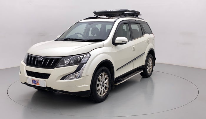 2016 Mahindra XUV500 W10 AT, Diesel, Automatic, 85,039 km, Left Front Diagonal