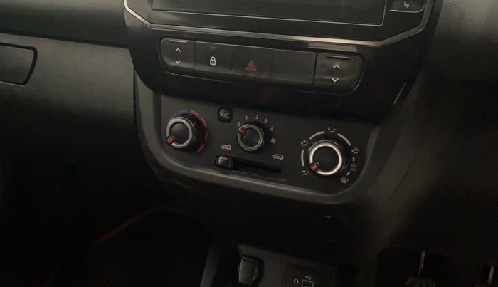 2021 Renault Kwid RXT 1.0 (O), Petrol, Manual, 28,502 km, Dashboard - Air Re-circulation knob is not working