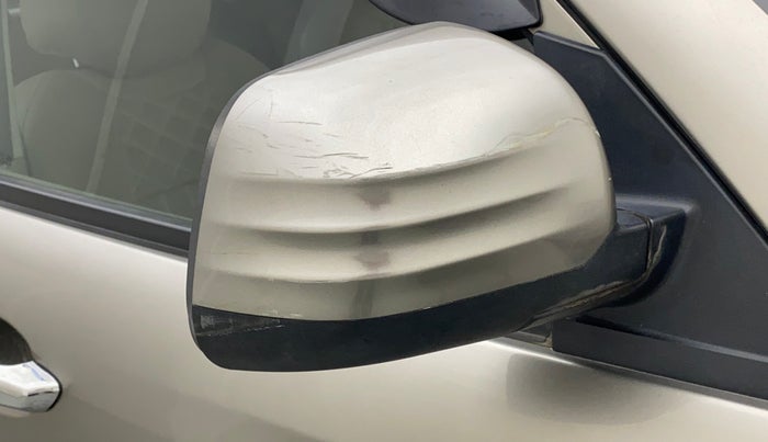 2017 Mahindra Kuv100 K4 PLUS 5 STR, Petrol, Manual, 18,884 km, Right rear-view mirror - Minor scratches
