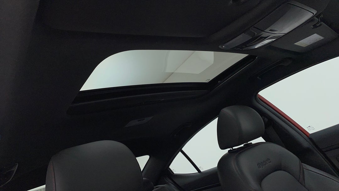 Interior Sunroof/Moonroof