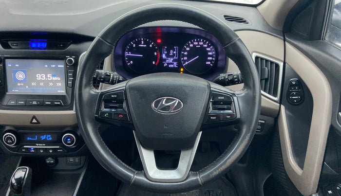 2016 Hyundai Creta 1.6 CRDI SX PLUS AUTO, Diesel, Automatic, 1,10,283 km, Steering Wheel Close Up