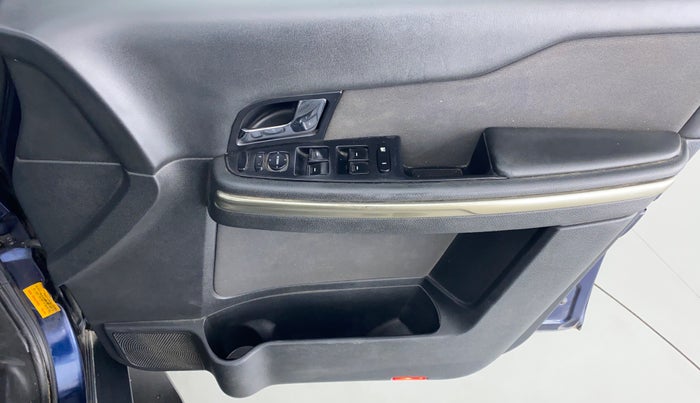 2018 Tata Hexa Varicor 400 XMA, Diesel, Automatic, 77,208 km, Driver Side Door Panels Control
