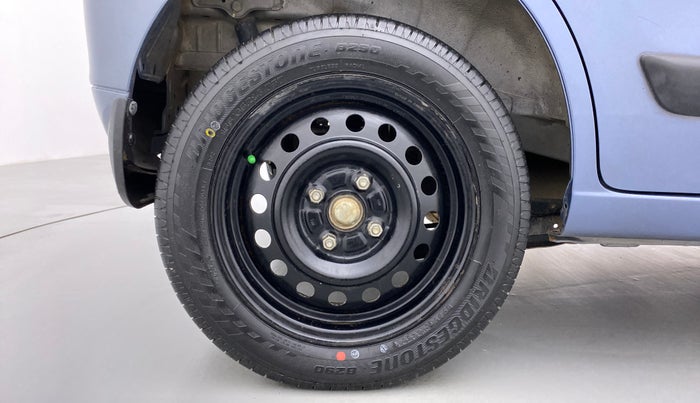 2018 Maruti Wagon R 1.0 VXI, Petrol, Manual, 83,070 km, Right Rear Wheel