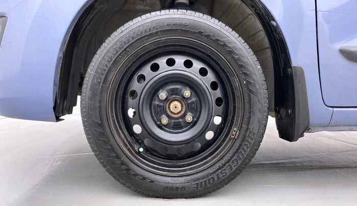 2018 Maruti Wagon R 1.0 VXI, Petrol, Manual, 83,070 km, Left Front Wheel