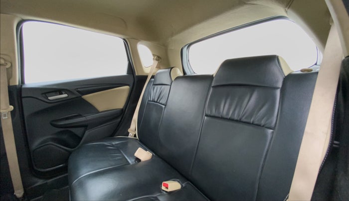 2015 Honda Jazz 1.2 E MT, Petrol, Manual, 35,244 km, Right Side Rear Door Cabin