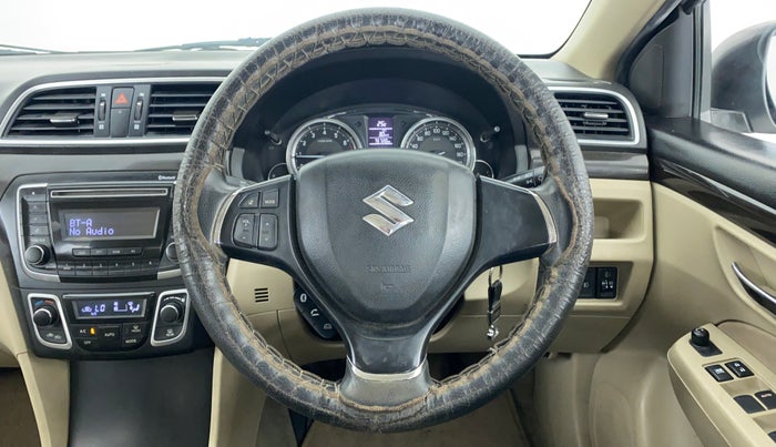 2015 Maruti Ciaz VXI PLUS, Petrol, Manual, 76,262 km, Steering Wheel Close Up