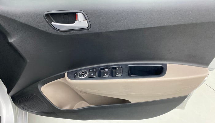 2017 Hyundai Grand i10 1.2 KAPPA SPORTZ (O), Petrol, Manual, 12,246 km, Driver Side Door Panels Control