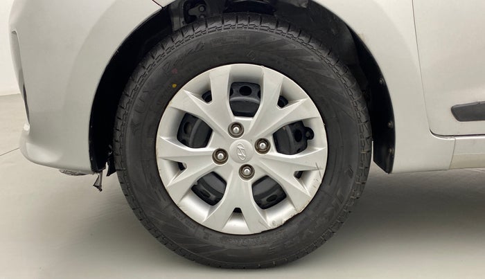 2017 Hyundai Grand i10 1.2 KAPPA SPORTZ (O), Petrol, Manual, 12,246 km, Left Front Wheel