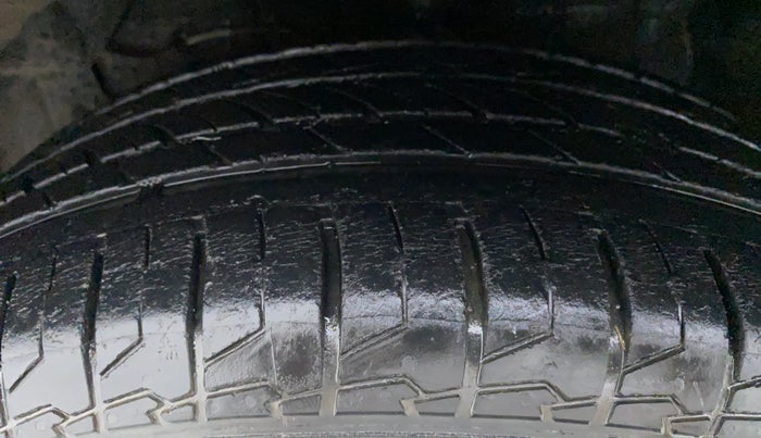 2018 Maruti S Cross ZETA 1.3 SHVS, Diesel, Manual, 20,341 km, Left Front Tyre Tread