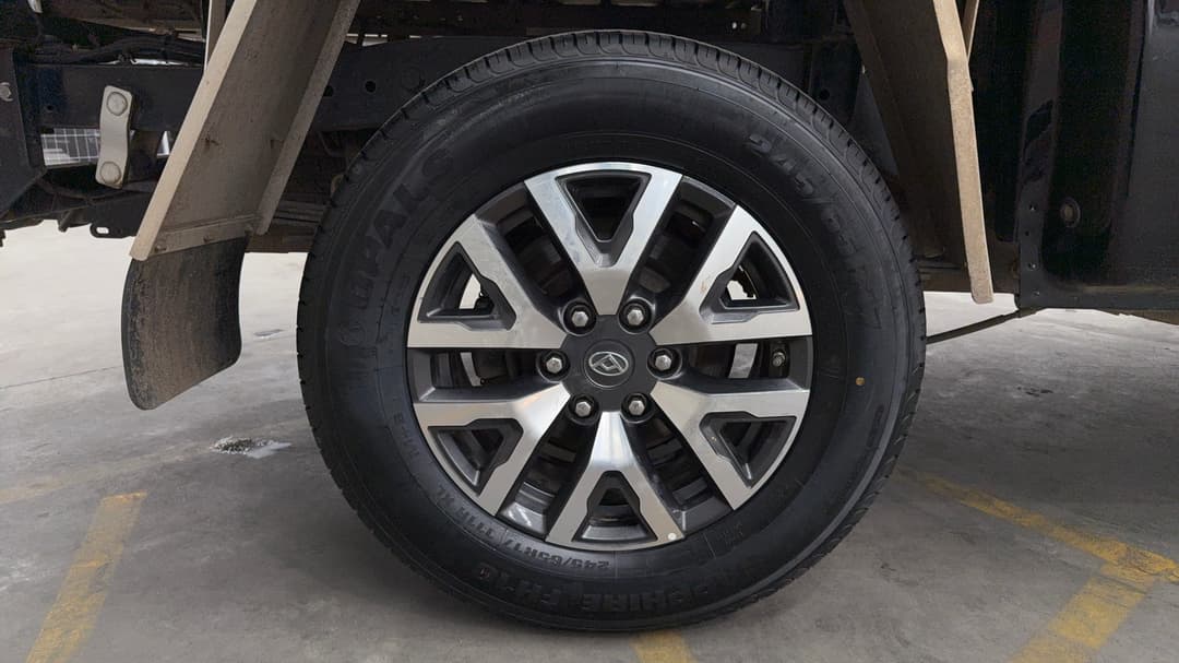 2022 LDV T60 Max Pro (4x4), Manual, 100769 km, Right Rear Wheel