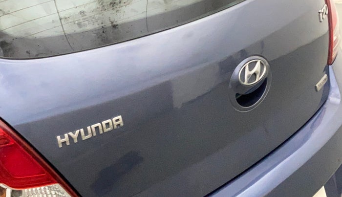 2013 Hyundai i20 MAGNA (O) 1.2, CNG, Manual, 52,084 km, Dicky (Boot door) - Paint has minor damage