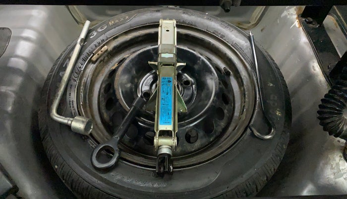 2017 Hyundai Grand i10 MAGNA 1.2 KAPPA VTVT, CNG, Manual, 82,848 km, Spare Tyre