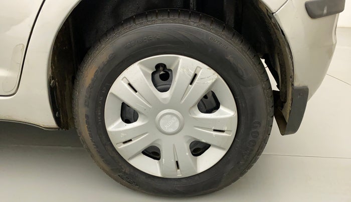 2011 Maruti Swift VXI, Petrol, Manual, 76,529 km, Left Rear Wheel