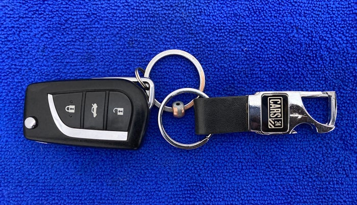2018 Toyota Corolla Altis G CVT PETROL, Petrol, Automatic, 19,324 km, Key Close Up