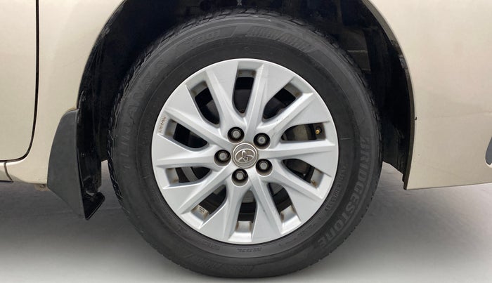 2018 Toyota Corolla Altis G CVT PETROL, Petrol, Automatic, 19,324 km, Right Front Wheel