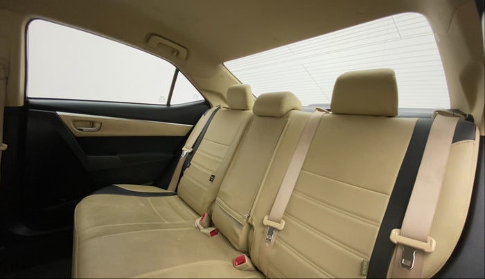 2018 Toyota Corolla Altis G CVT PETROL, Petrol, Automatic, 19,324 km, Right Side Rear Door Cabin