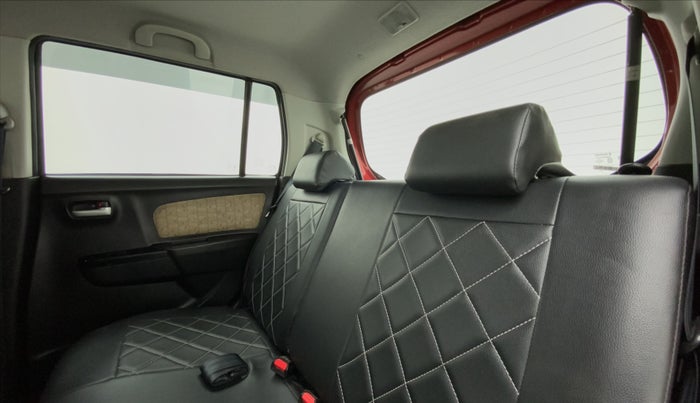2017 Maruti Wagon R 1.0 VXI AMT, Petrol, Automatic, 83,980 km, Right Side Rear Door Cabin