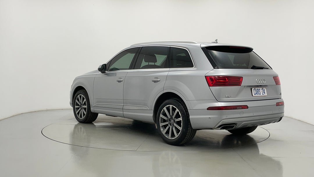 Left Back Diagonal (45- Degree) View