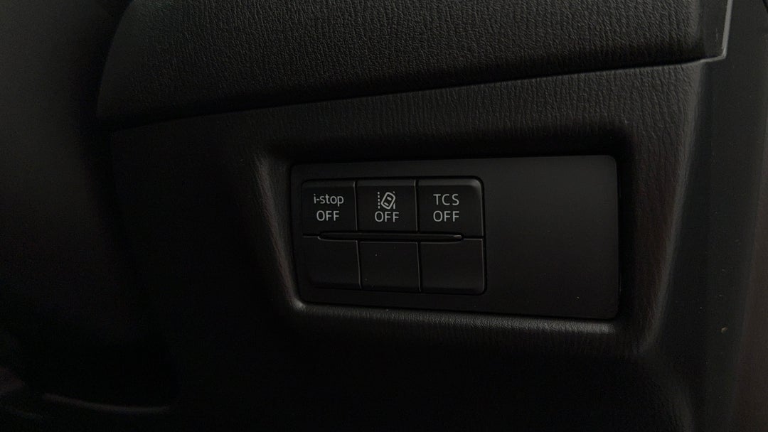 2024 Mazda CX-5 G20 Maxx (FWD), Automatic, 31063 km, Utility Switches/Buttons