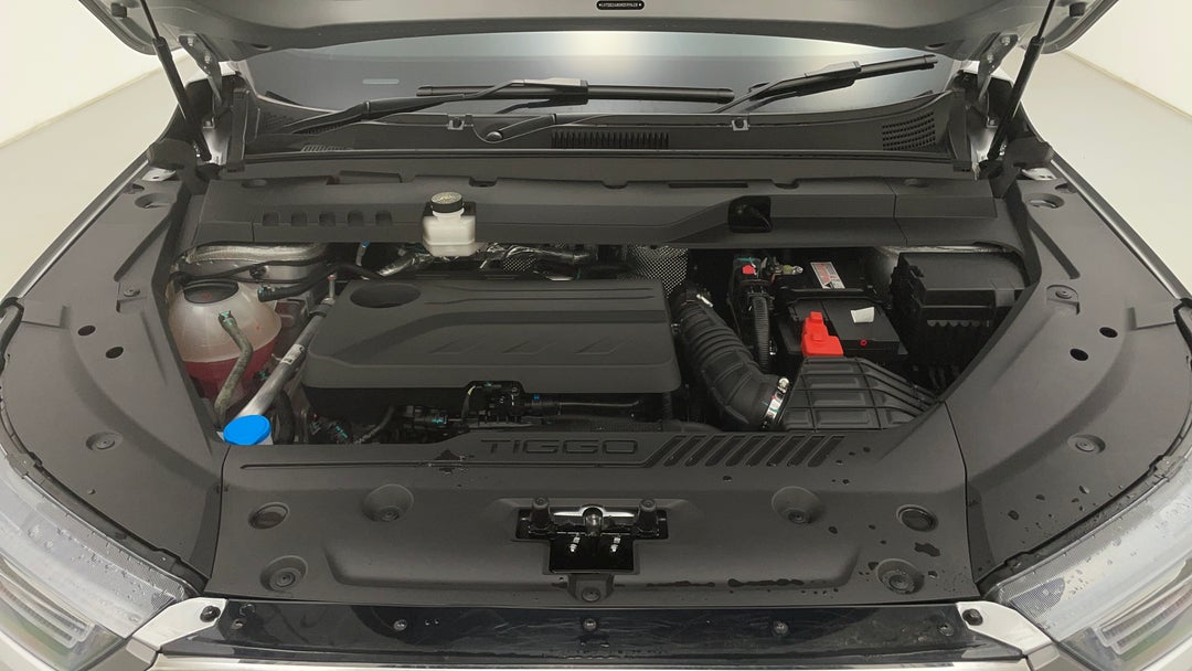 Open Bonnet (Engine)