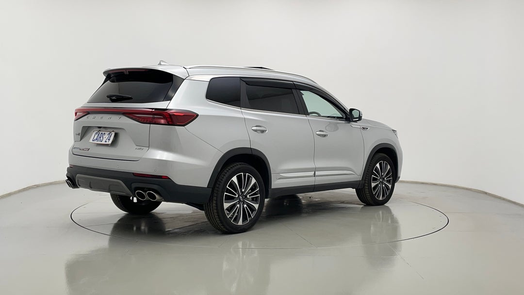 Right Back Diagonal (45- Degree) View