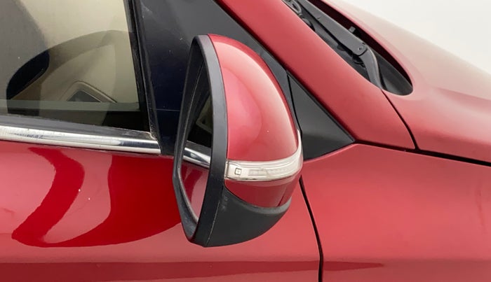 2016 Hyundai Elite i20 ASTA 1.4 CRDI (O), Diesel, Manual, 76,454 km, Right rear-view mirror - Indicator light has minor damage