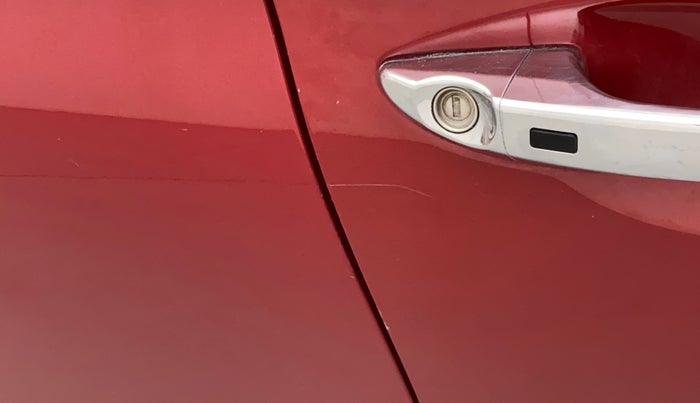 2016 Hyundai Elite i20 ASTA 1.4 CRDI (O), Diesel, Manual, 76,454 km, Driver-side door - Minor scratches