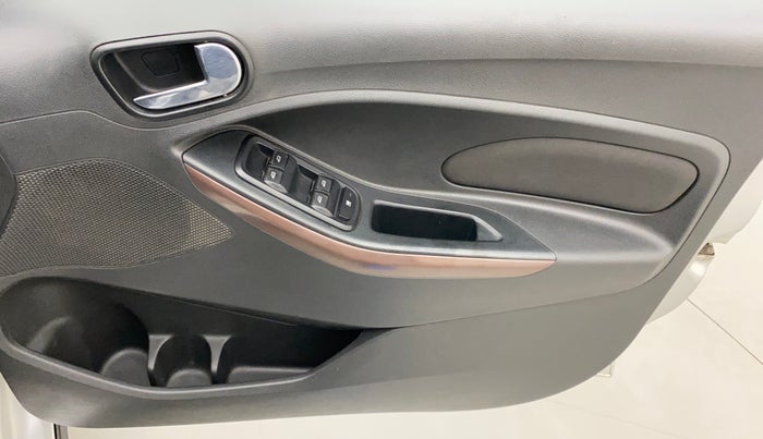 2018 Ford FREESTYLE TITANIUM PLUS 1.2 PETROL, Petrol, Manual, 52,626 km, Driver Side Door Panels Control