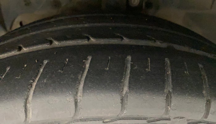 2018 Ford FREESTYLE TITANIUM PLUS 1.2 PETROL, Petrol, Manual, 52,626 km, Left Front Tyre Tread