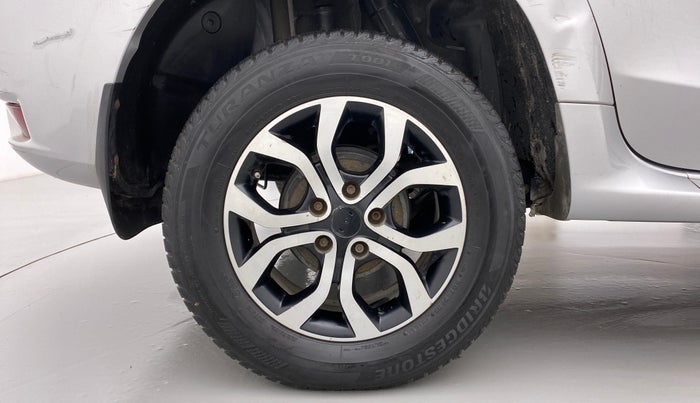 2017 Nissan Terrano XL D PLUS, Diesel, Manual, 91,406 km, Right Rear Wheel