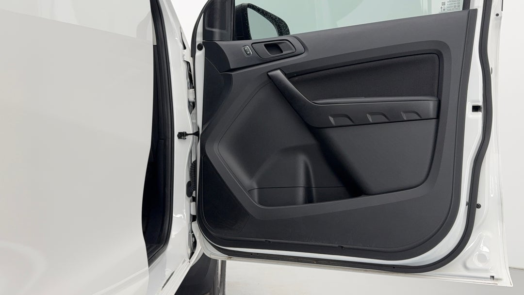 2021 Ford Ranger Xl 3.2 (4x4), Automatic, 97392 km, Speaker View