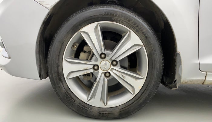 2018 Hyundai Verna 1.6 CRDI SX + AT, Diesel, Automatic, 66,883 km, Left Front Wheel