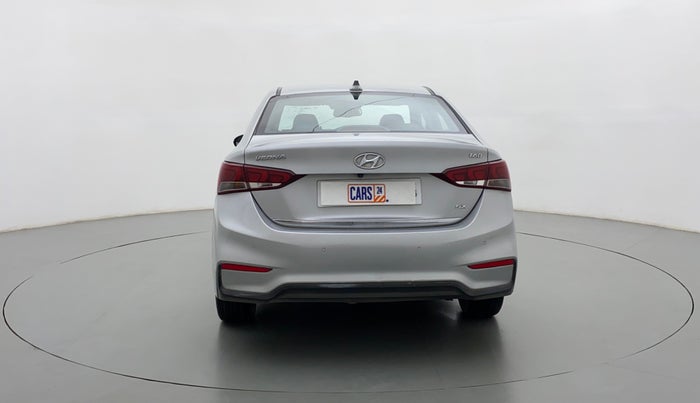 2018 Hyundai Verna 1.6 CRDI SX + AT, Diesel, Automatic, 66,883 km, Back/Rear