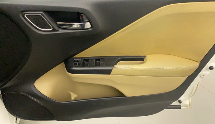 2019 Honda City 1.5L I-VTEC VX CVT, Petrol, Automatic, 39,138 km, Driver Side Door Panels Control