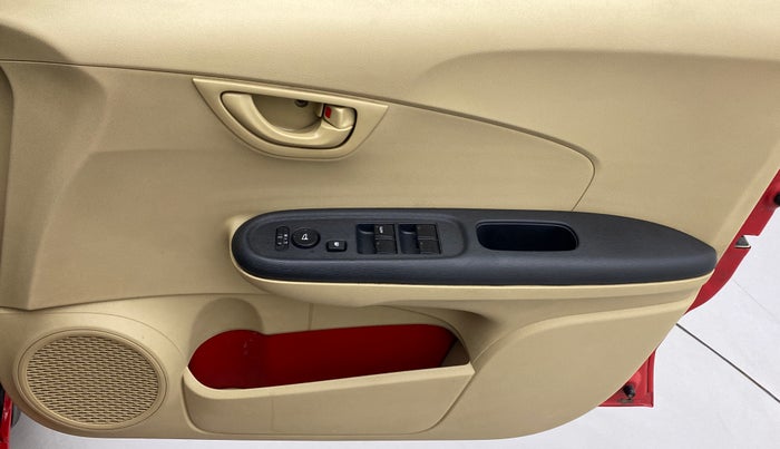 2015 Honda Brio 1.2 S MT I VTEC, Petrol, Manual, 44,135 km, Driver Side Door Panels Control