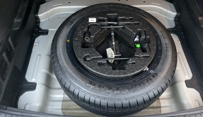 2016 Hyundai Creta SX PLUS 1.6 PETROL, Petrol, Manual, 10,667 km, Spare Tyre