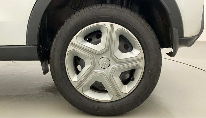 2023 Tata NEXON XM DIESEL, Diesel, Manual, 5,842 km, Left Rear Wheel